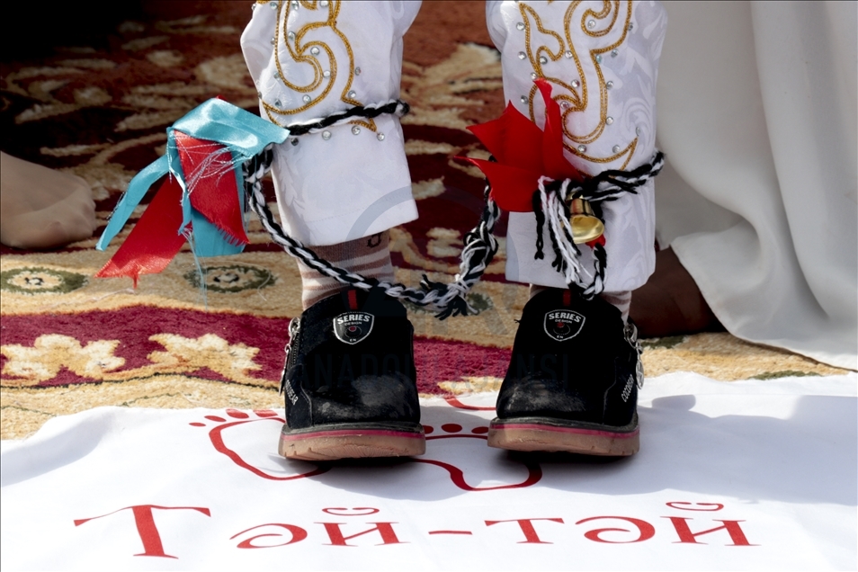 Kazakistan'ın Kazıgurt Dağı eteklerinde Nevruz Bayramı kutlandı