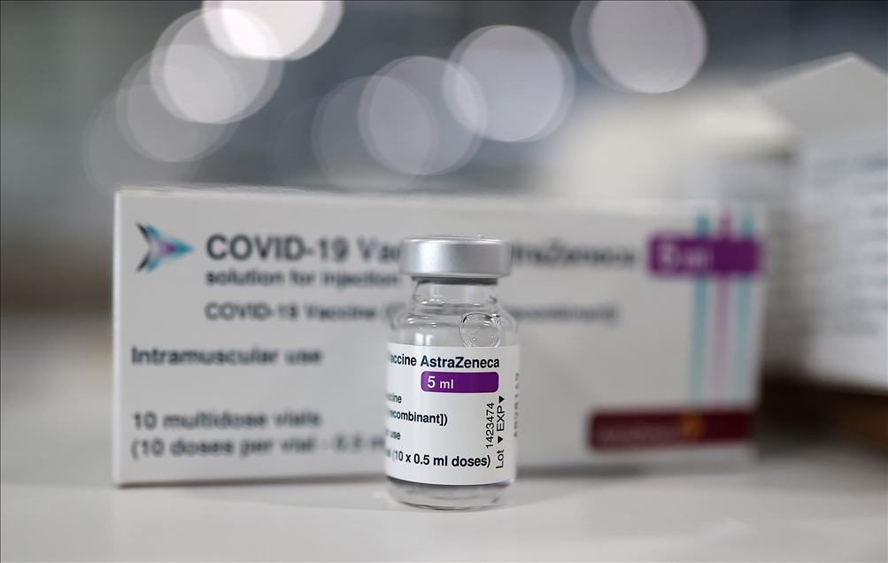 İspanya, AstraZeneca aşılarını yeniden kullanmaya başladı