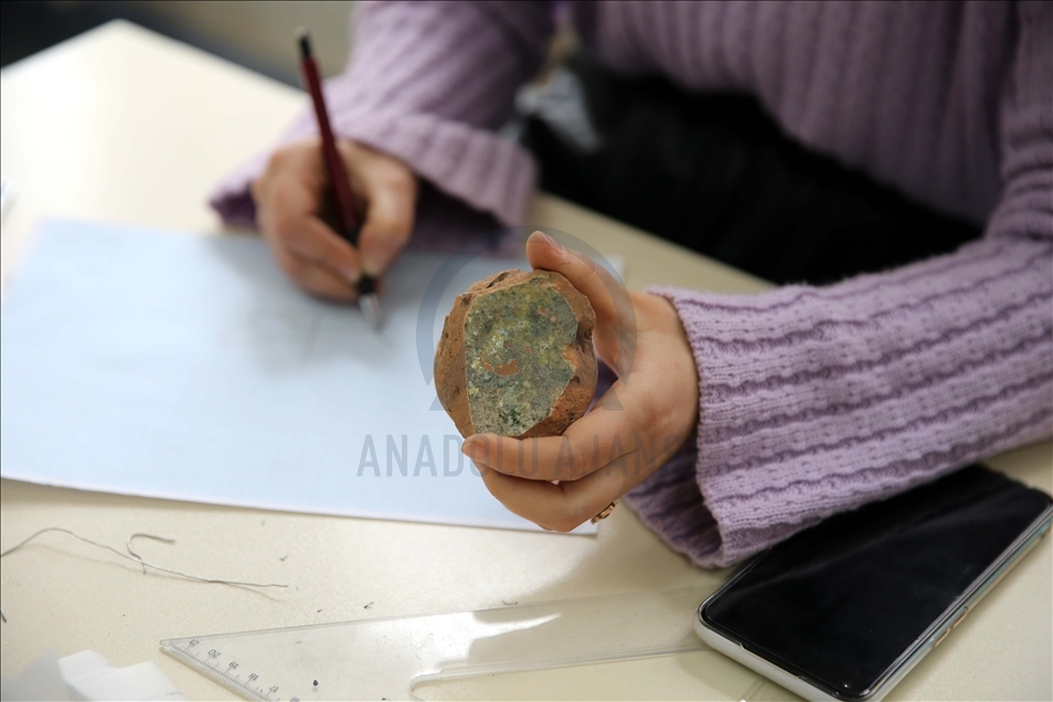 Turquie : Plus de 42 mille pièces archéologiques découvertes dans la Fort de Sivas