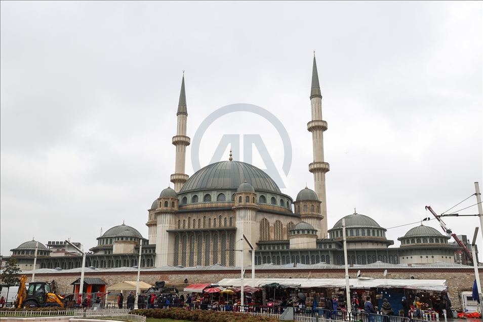 Taksim Meydanı'nda inşaatı süren camide sona yaklaşıldı