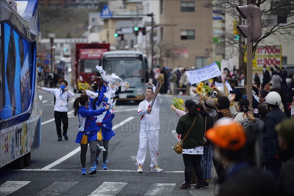 Japon : Coup d'envoi à Fukushima du relais de la flamme olympique