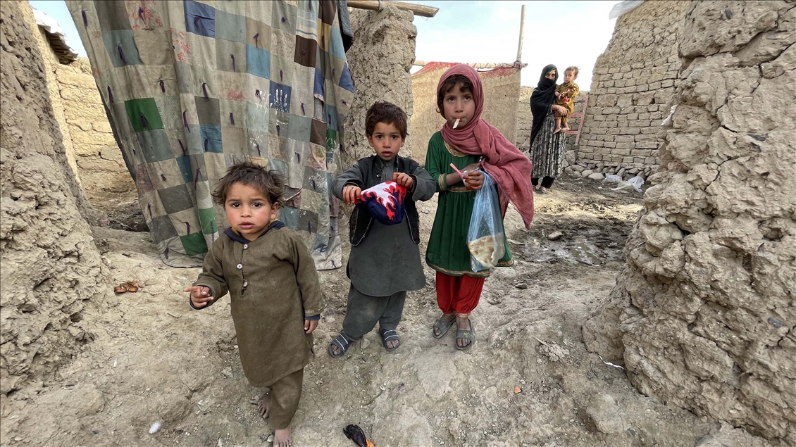 Afgan ailelerin Kabil'deki yaşam mücadelesi