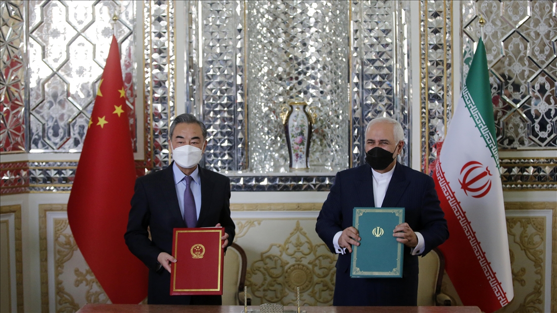 ایران و چین سند «جامع همکاری 25 ساله» امضا کردند