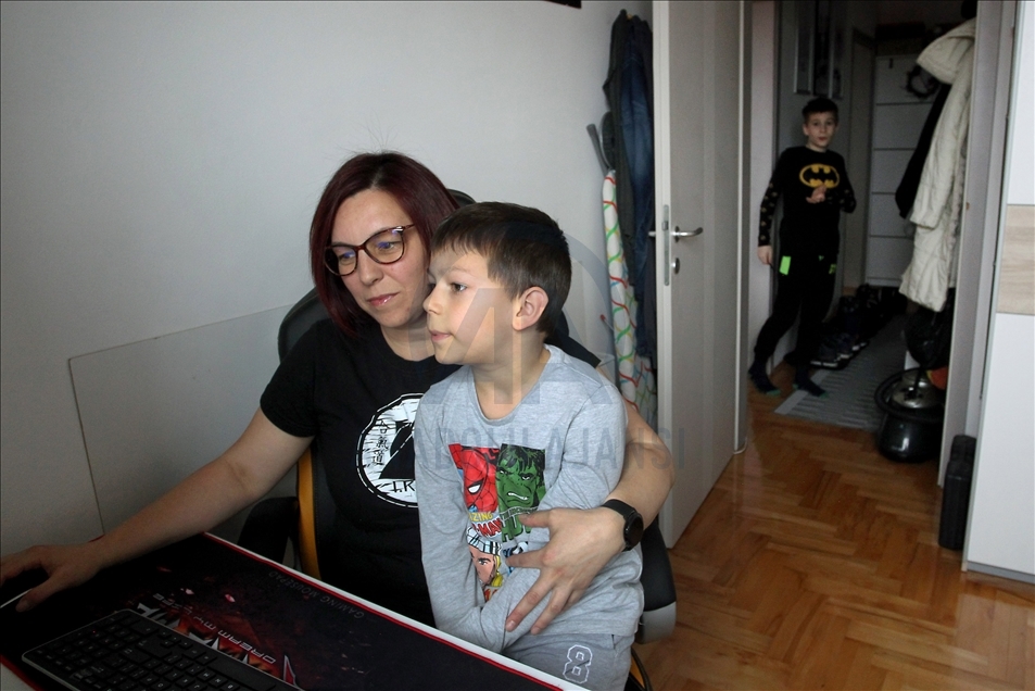 Školovanje i rad na daljinu u doba pandemije: Svaka soba učionica ili kancelarija