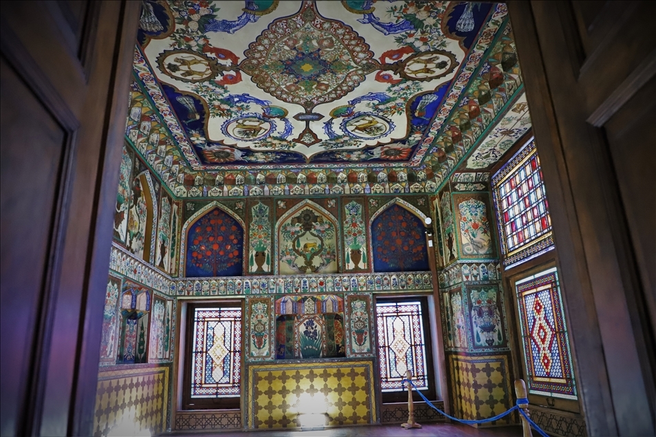 قصر الخان.. عراقة التاريخ وروعة الطبيعة في أذربيجان