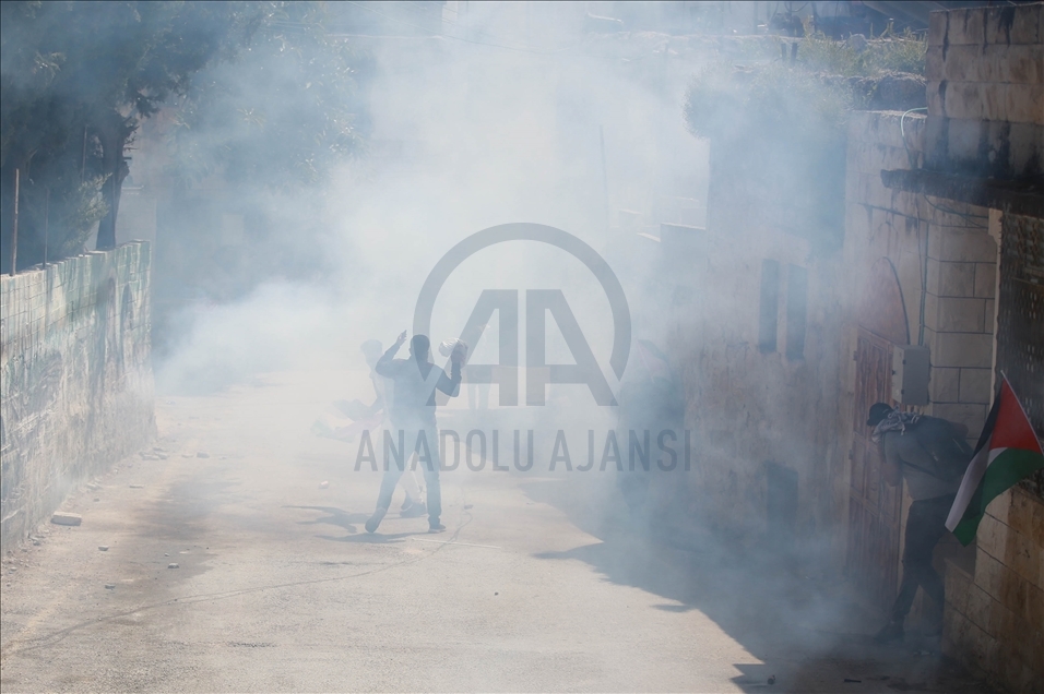 إصابات في تفريق الجيش الإسرائيلي مسيرة فلسطينية شمالي الضفة