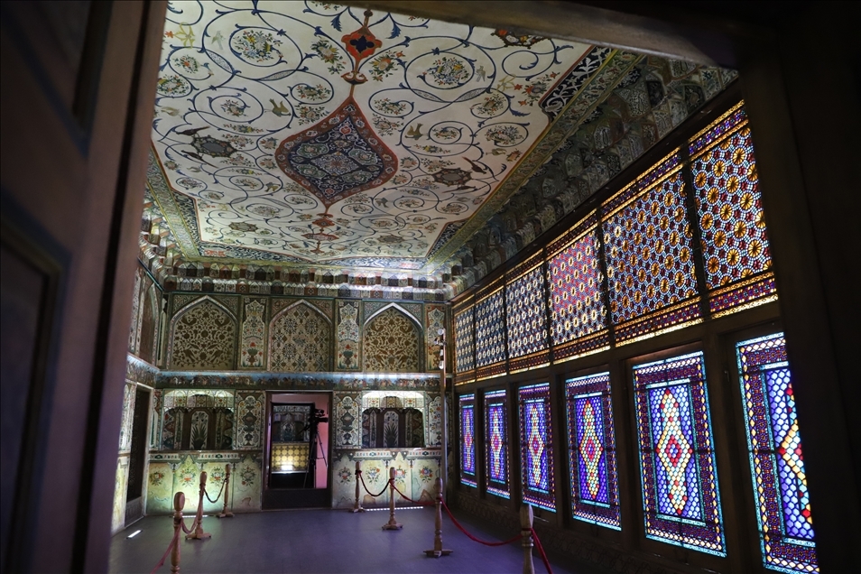 قصر الخان.. عراقة التاريخ وروعة الطبيعة في أذربيجان