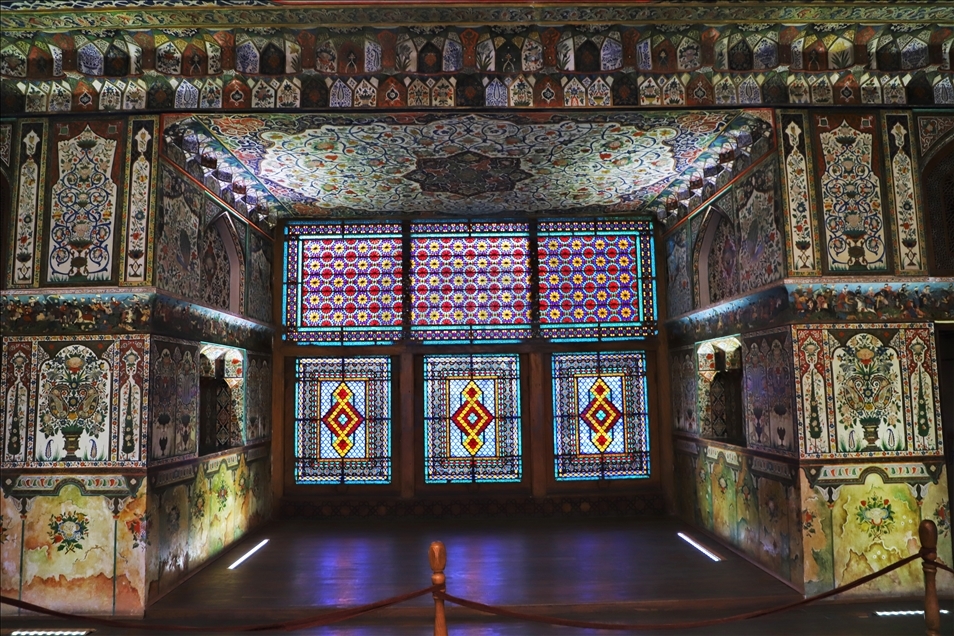 قصر الخان.. عراقة التاريخ وروعة الطبيعة في أذربيجان