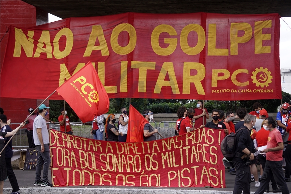 Demonstration in repudiation of the 1964 military coup