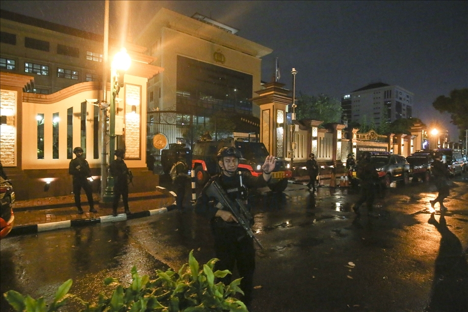 Baku tembak terjadi di Mabes Polri, diduga aksi teroris