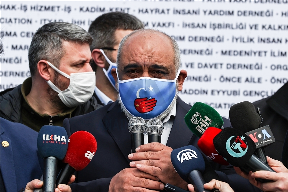 Doğu Türkistan Platformu'nca "Şaka Değil Soykırım" sergisi açıldı