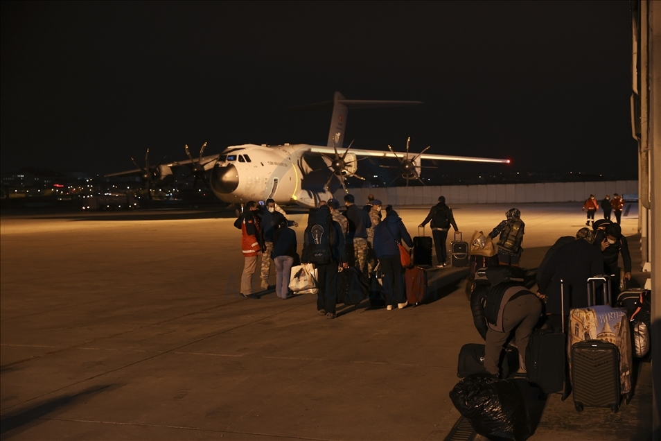 هواپیمای حامل کمک‌های بشردوستانه به آوارگان آراکان از آنکارا راهی بنگلادش شد