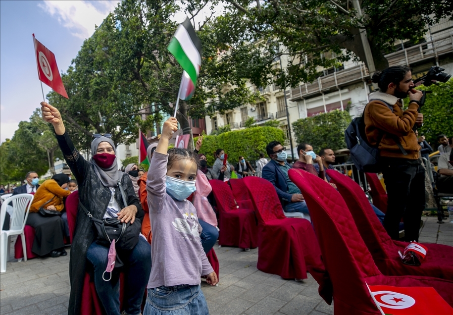 Tunuslular, Toprak Günü münasebetiyle Filistin'e desteğini gösterdi