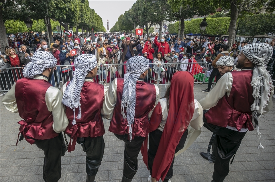 Tunuslular, Toprak Günü münasebetiyle Filistin'e desteğini gösterdi