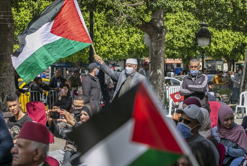 Tunuslular, Toprak Günü münasebetiyle Filistin'e desteğini gösterdi