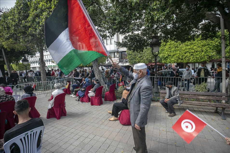 Tunuslular, Toprak Günü münasebetiyle Filistin'e desteğini gösterdi