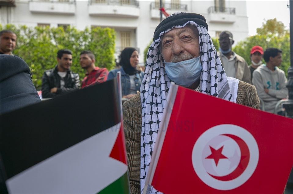 Tunuslular, Toprak Günü münasebetiyle Filistin'e desteğini gösterdi