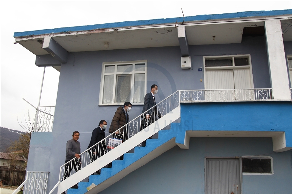 Mahkemeye gidemeyenler için sunulan "evde adalet hizmeti" vatandaşlara kolaylık sağlıyor