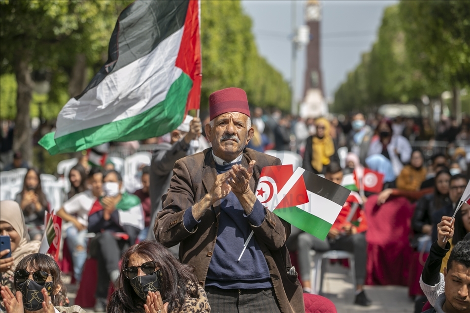 Tunuslular, Toprak Günü münasebetiyle Filistin'e desteğini gösterdi