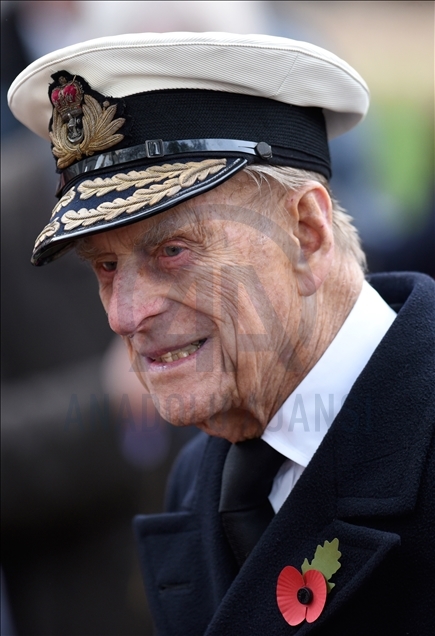 LONDON, UNITED KINGDOM - NOVEMBER 10: The Duke of Edinburgh and Prince Harry visit the field of Remembrance
