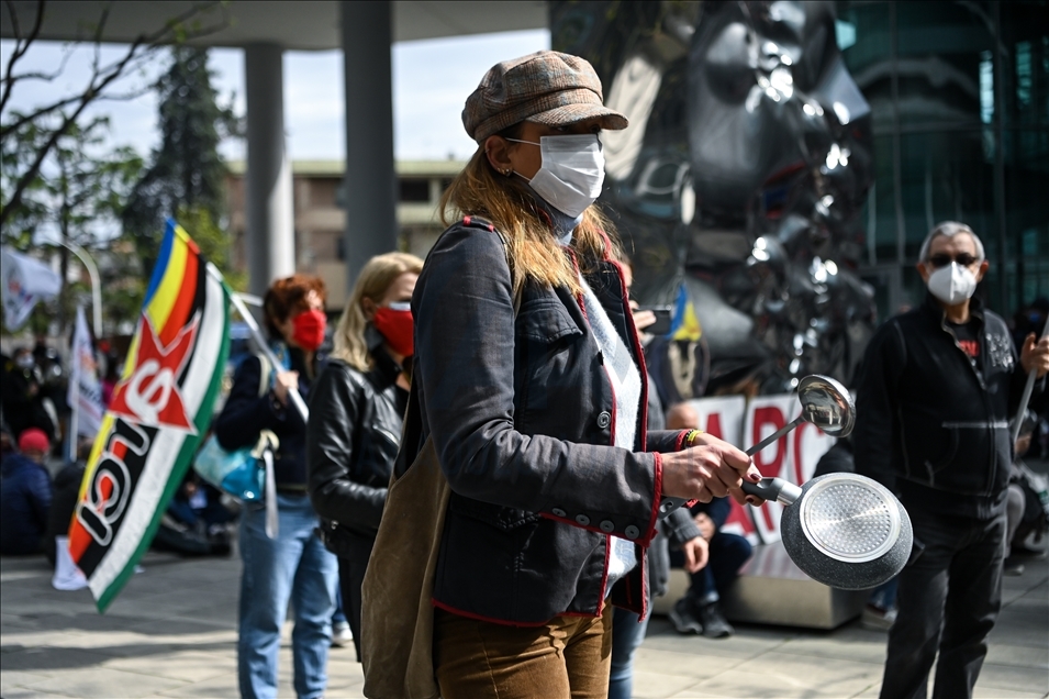 Protest with pans at the headquarter of the Lombardy region in Milan, Italy
