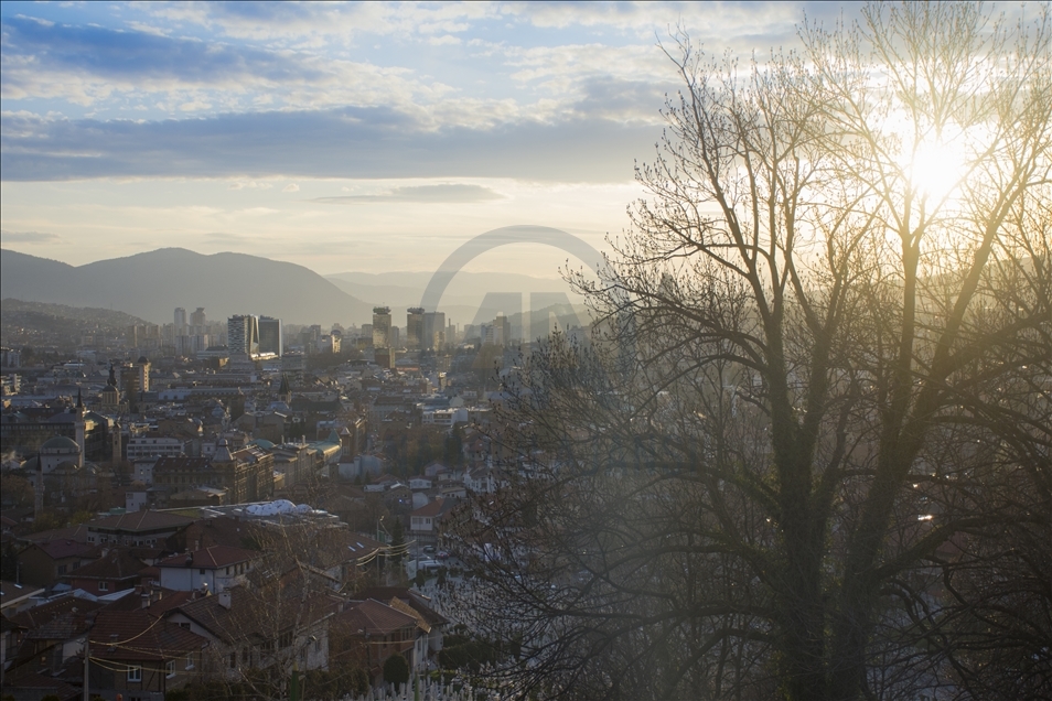Sarajevo: Zalazak sunca uz veličanstveni pogled na grad