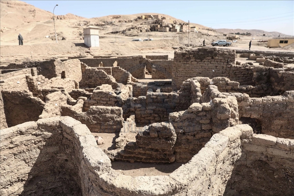 Descubren ciudad de 3.000 años de antigüedad en Egipto