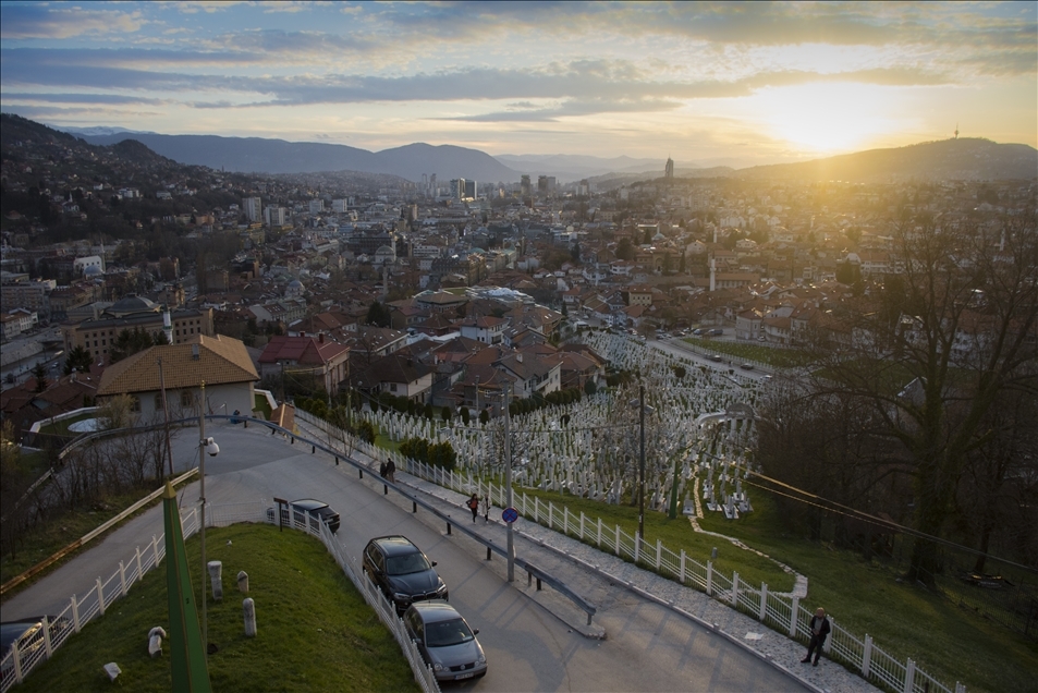 Sarajevo: Zalazak sunca uz veličanstveni pogled na grad