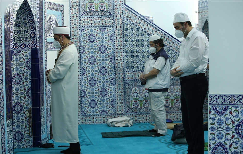 Avusturya’da bu yılki ilk teravih namazı kılındı