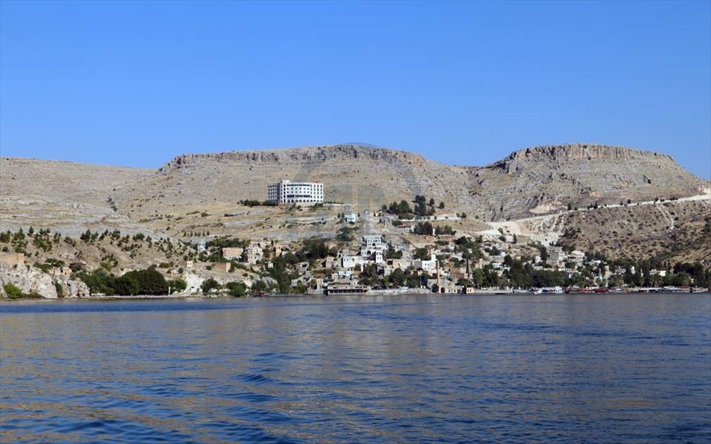 يُوصف بـ"الجنة المخفية" في الجنوب ا