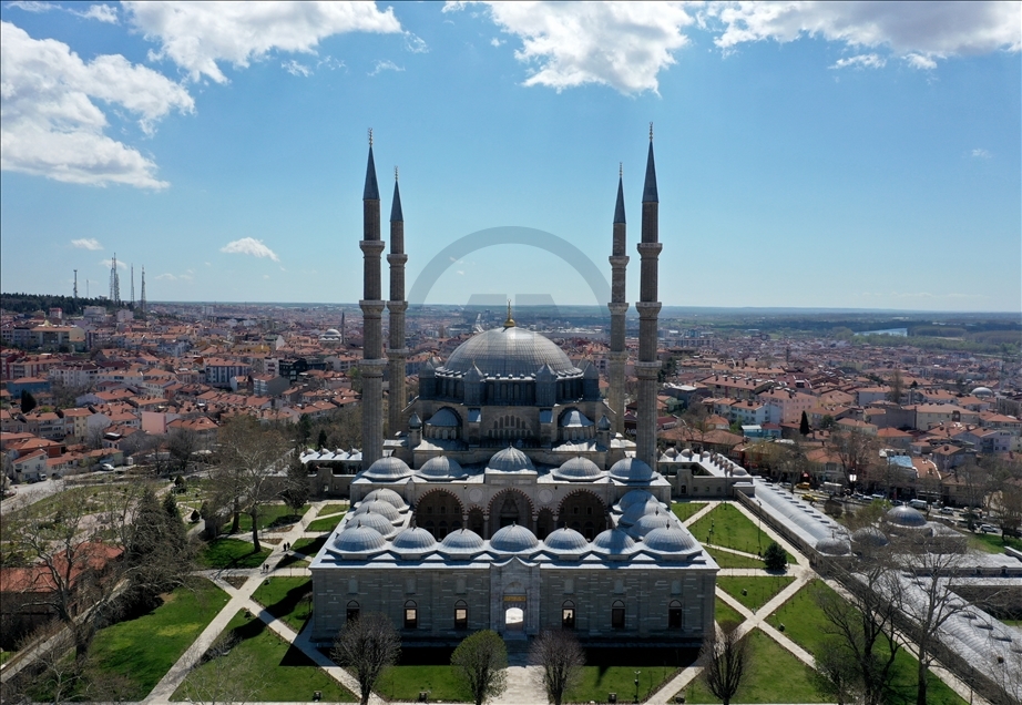 Mosques across Turkey ready for Muslim holy month of Ramadan