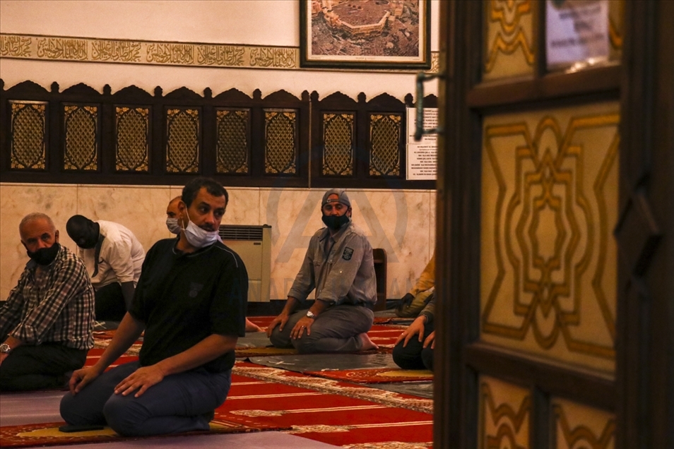 Arjantin'de ilk teravih namazı kılındı