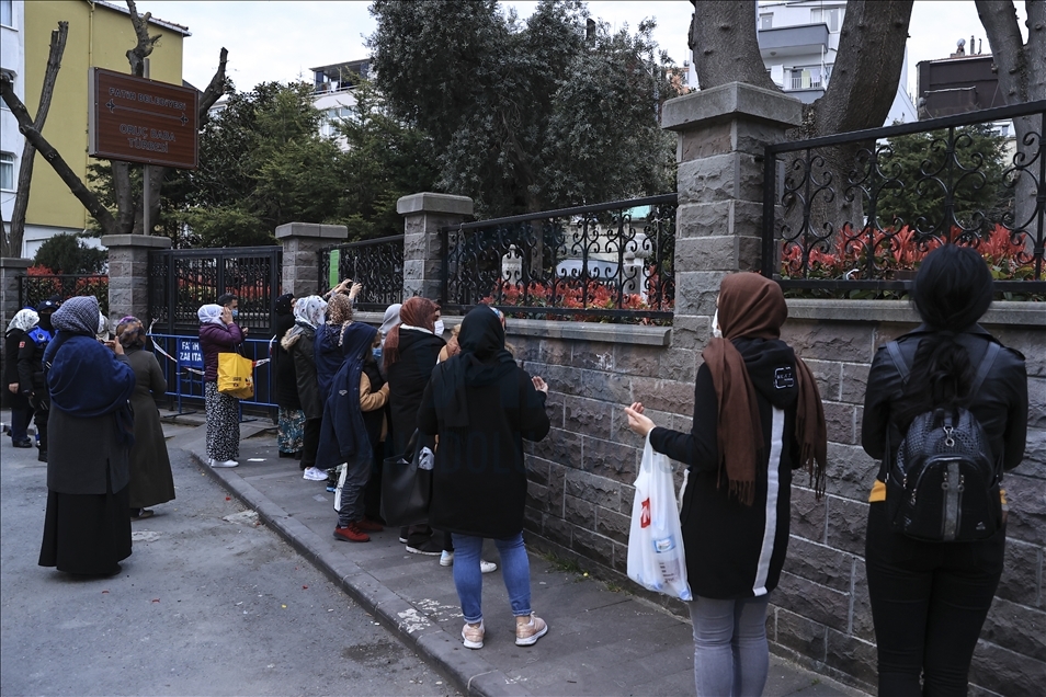 Oruç Baba Türbesi, ilk iftara sakin girdi