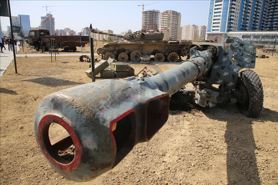 Azerbaycan, 2. Karabağ Savaşı'nda ele geçirdiği Ermenistan silahlarını "Ganimetler Müzesi"nde sergiliyor 