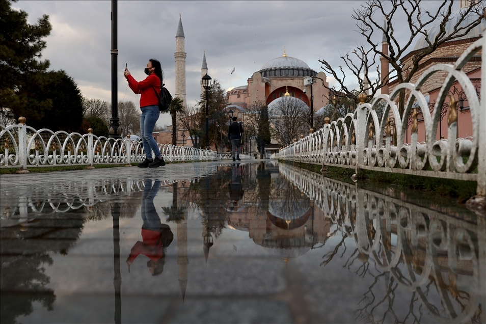 Covid-19 curfew in Istanbul
