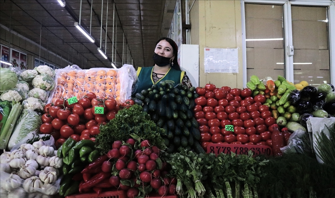 Kazakistan'da ramazanın gelmesiyle pazarlar hareketlendi