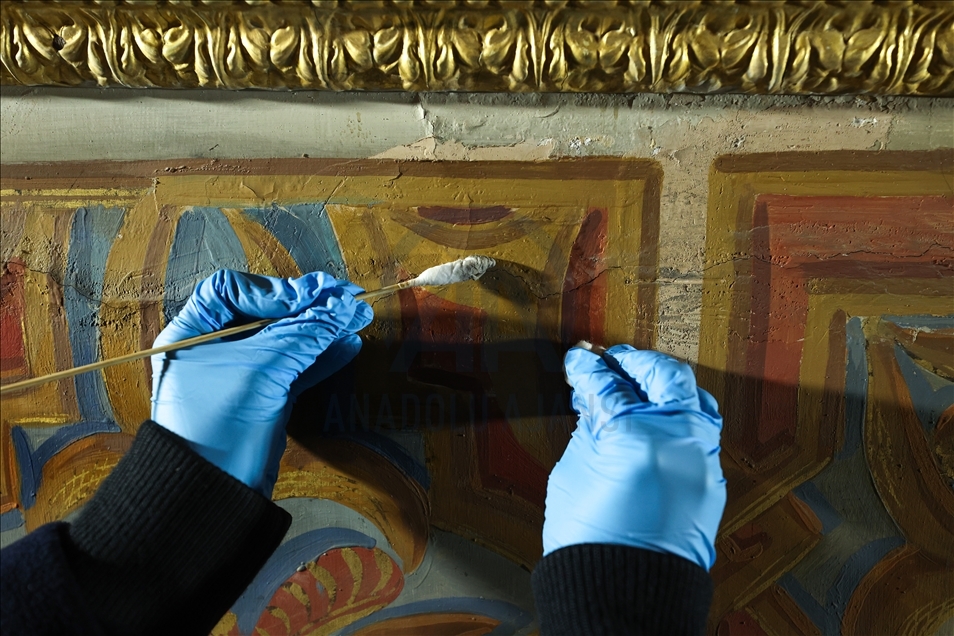 Boğaz'a nazır 156 yaşındaki Beylerbeyi Sarayı, özel tekniklerle restore ediliyor