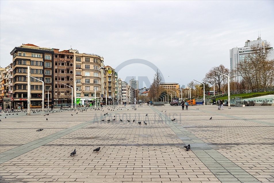Istanbul, Turska - 17. april 2021: Zbog mjera uvedenih u cilju s