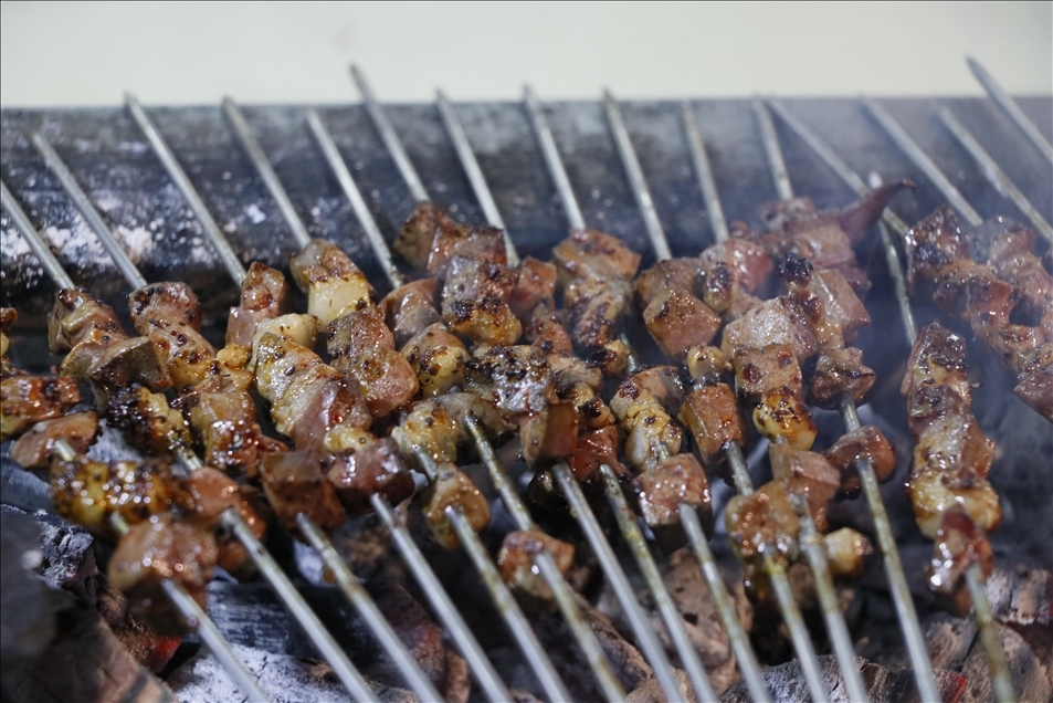 ئورفا... جگەری برژاو لە مانگی رەمەزاندا خواستێکی زۆری لەسەرە