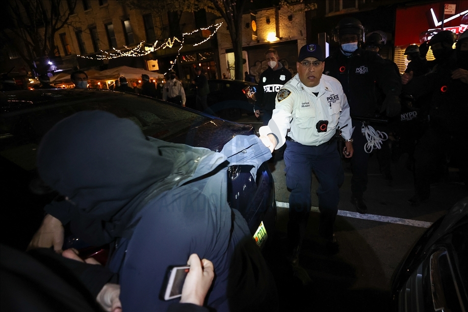 New York'ta polis şiddeti karşıtı protesto