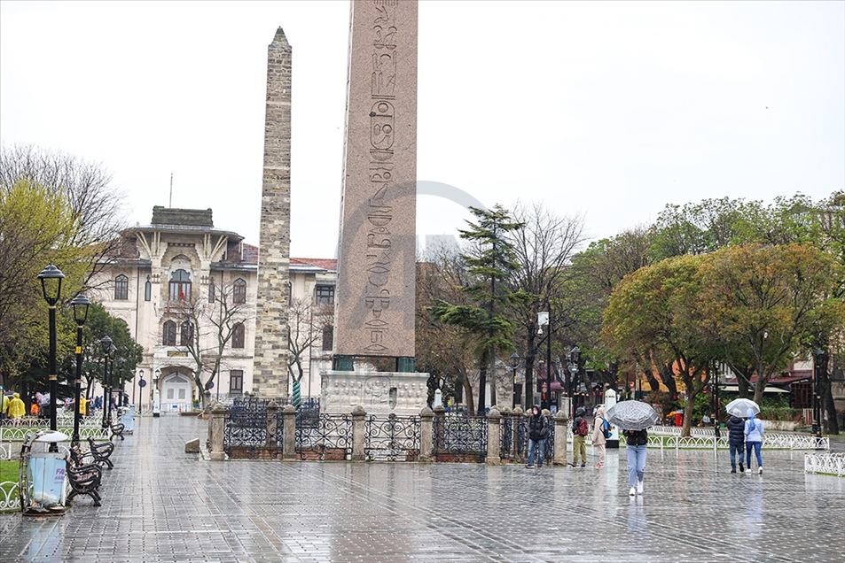 Istanbul, Turska - 17. april 2021: Zbog mjera uvedenih u cilju s