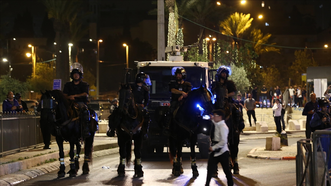 İsrail polisinin Doğu Kudüs'te Filistinlilere müdahalesi altıncı gününde