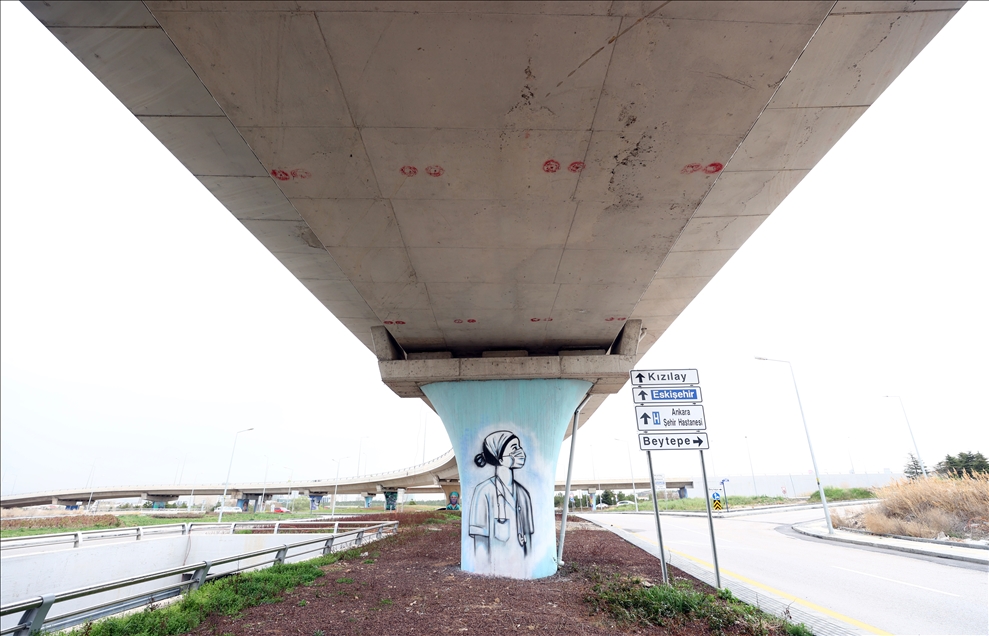 Graffitis of health workers in Ankara