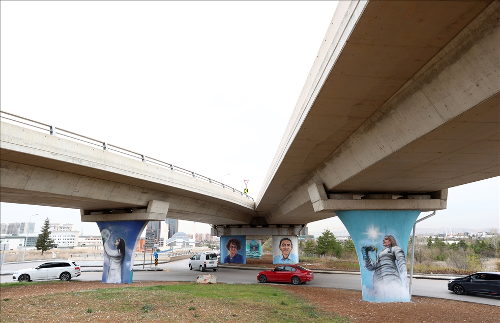 Graffitis of health workers in Ankara
