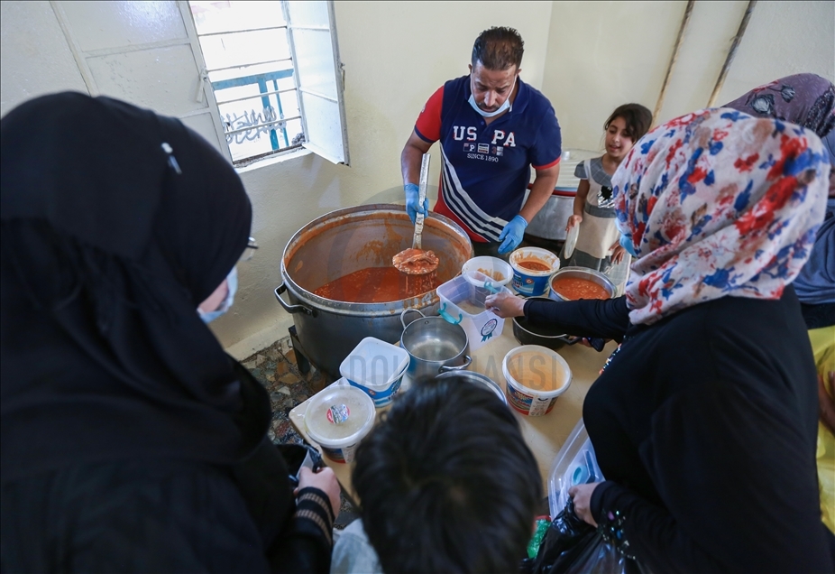 Irak'ta çöplük alandan yoksulların iftar adresine dönüşen aşevi: Çorbahane