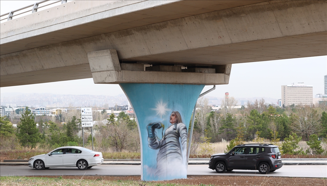 Graffitis of health workers in Ankara