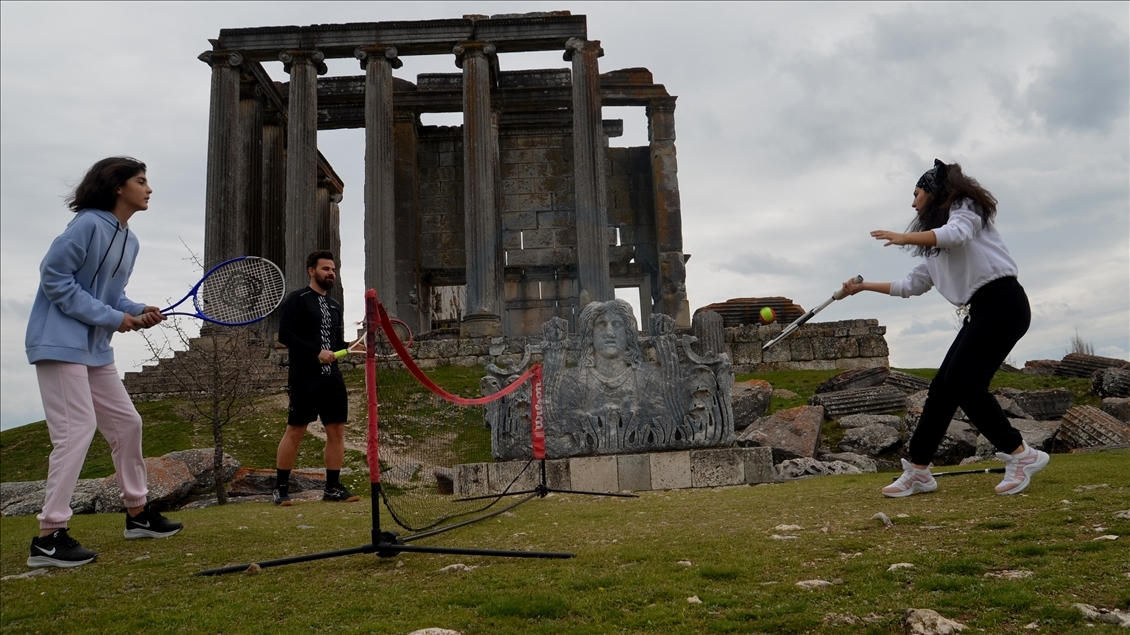 Playing tennis in ancient areas of Turkey's Kutahya