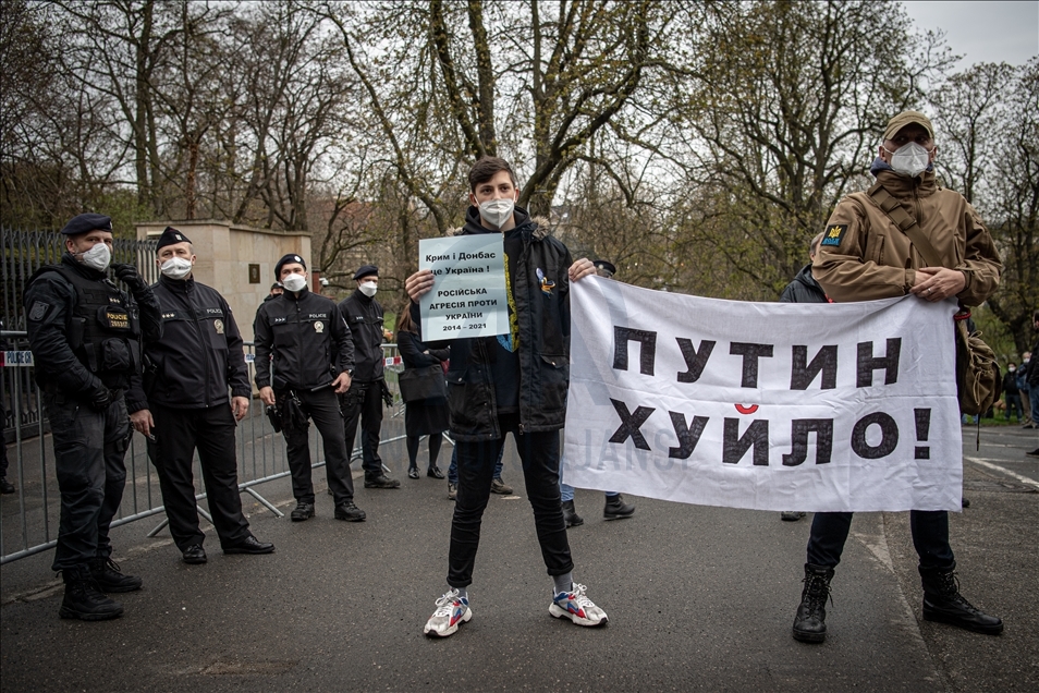 Czechs protest in front of the Russian Embassy in Prague