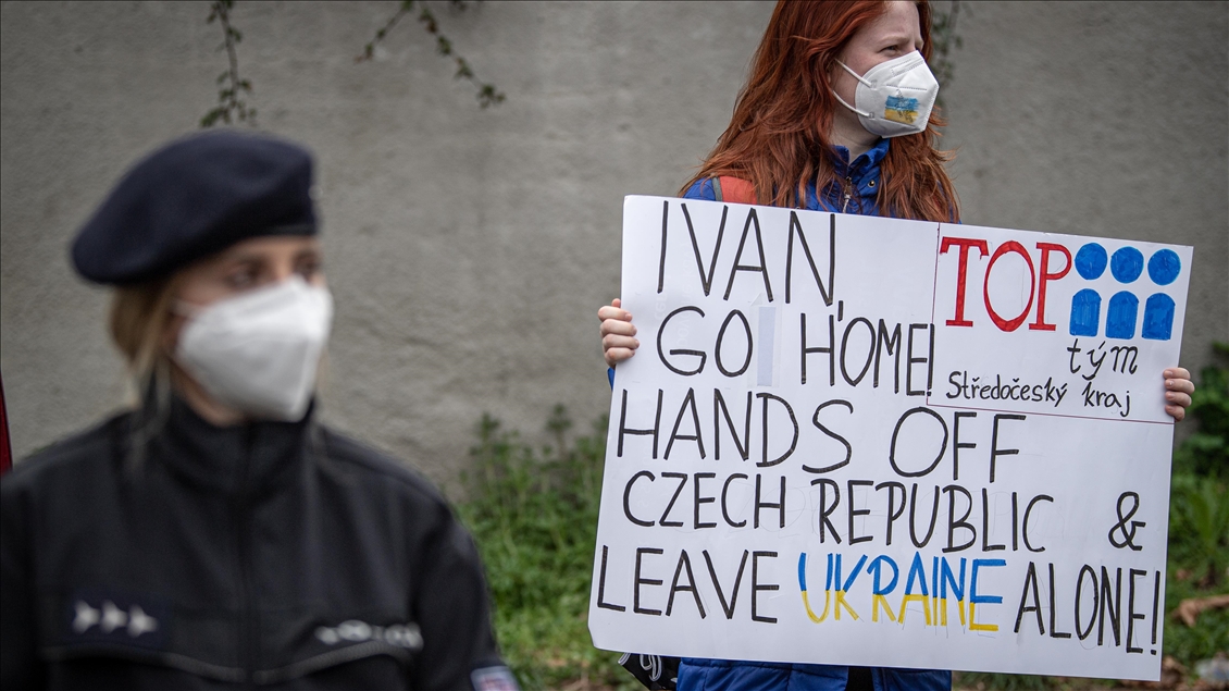 Czechs protest in front of the Russian Embassy in Prague