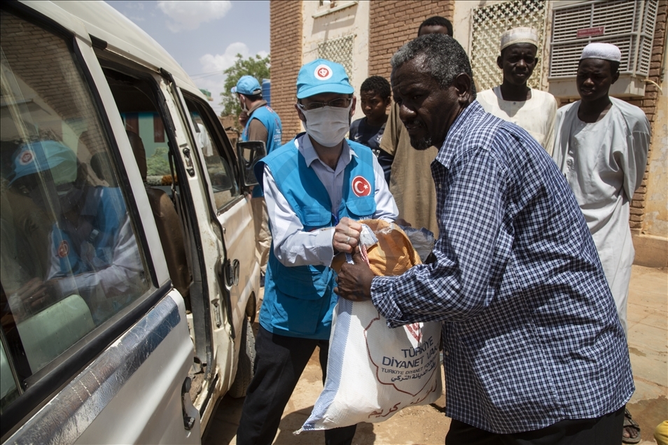 السودان.. مساعدات رمضانية تركية للمحتاجين